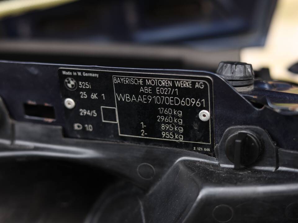 Image 50/82 of BMW 325ix (1989)