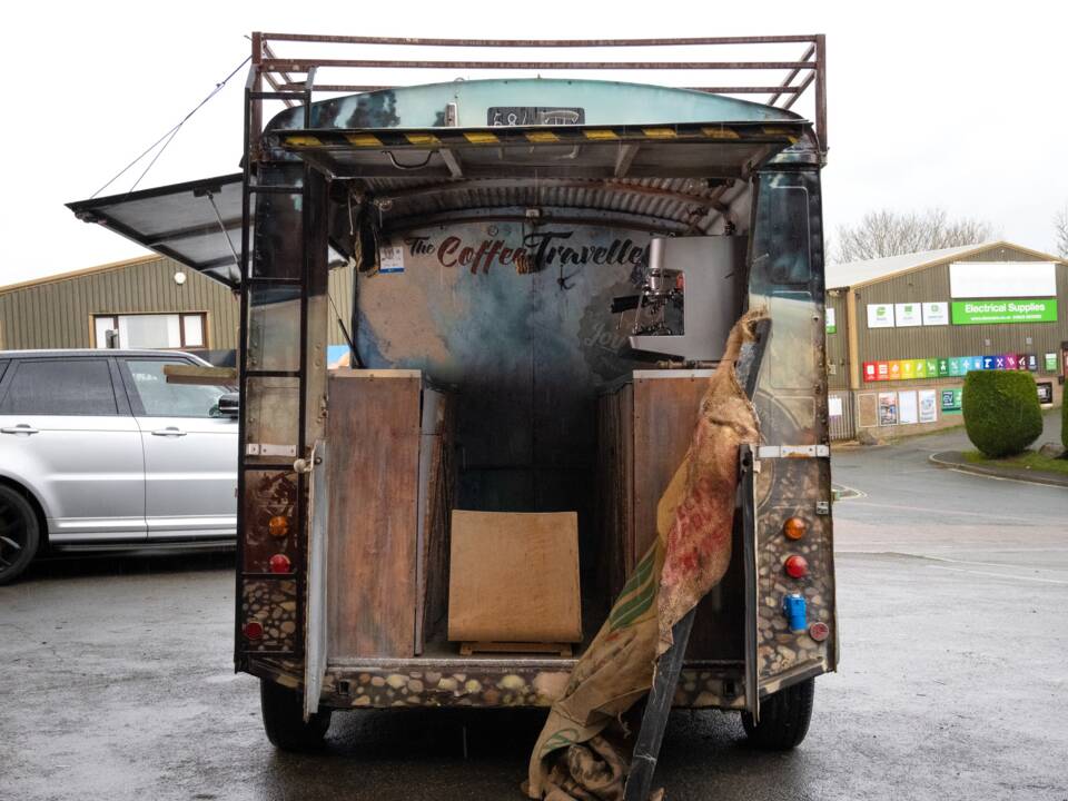 Image 13/20 de Citroën HY (1957)