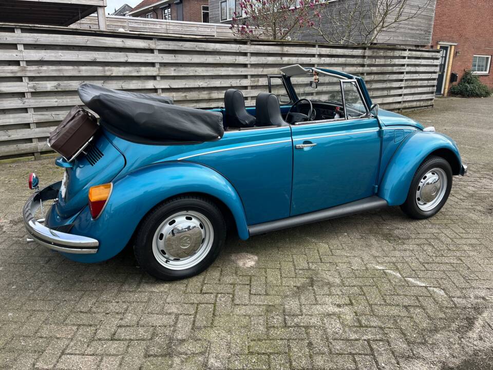 Image 25/68 de Volkswagen Coccinelle 1302 LS (1972)
