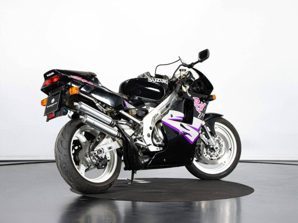 Afbeelding 4/45 van Suzuki RGV 250 Gamma (1992)