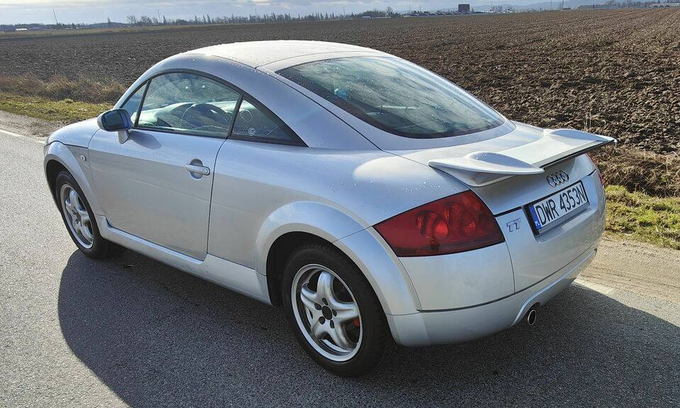 Immagine 6/8 di Audi TT 1.8 T (1999)