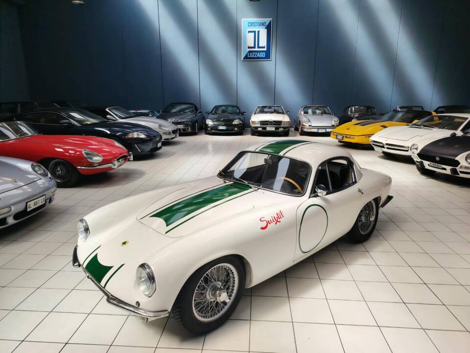 Image 2/60 de Lotus Elite (1960)