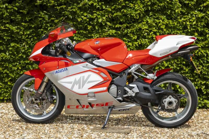 Image 2/45 of MV Agusta F4 1000 S (2006)