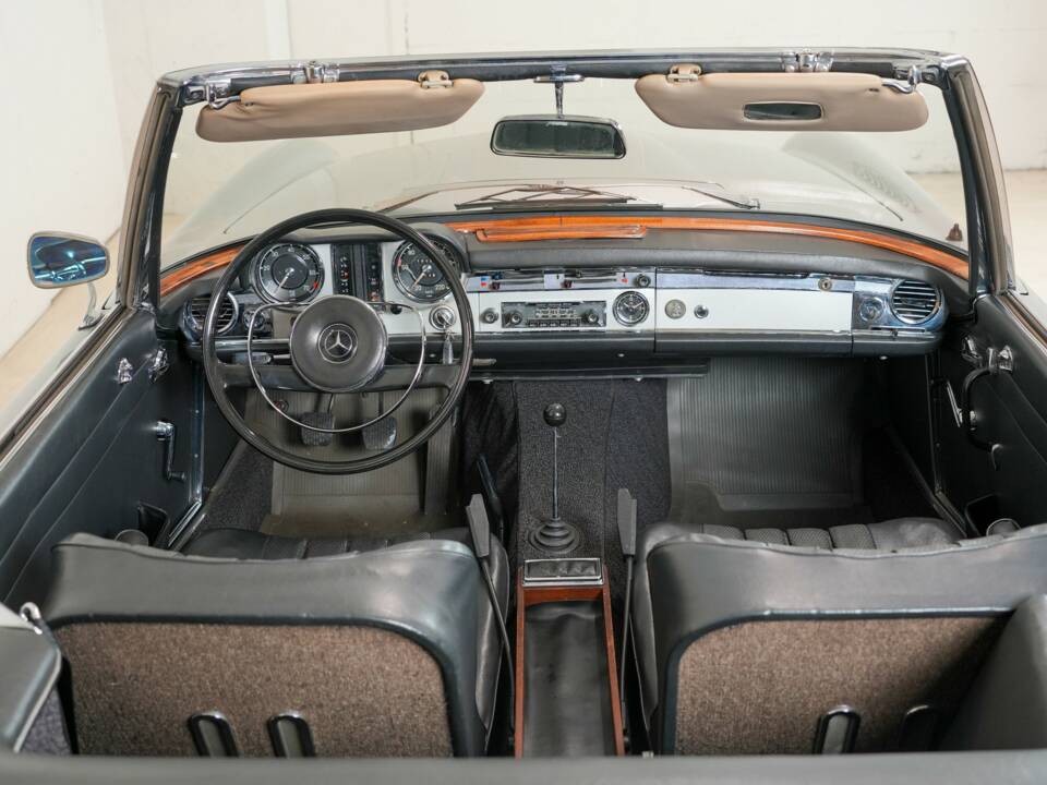 Bild 2/36 von Mercedes-Benz 230 SL (1966)