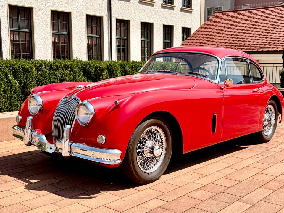 Imagen 1/20 de Jaguar XK 150 FHC (1957)