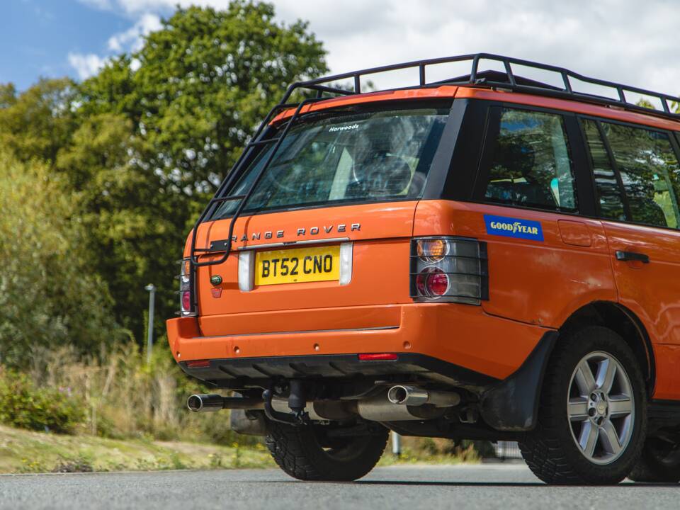 Image 17/50 of Land Rover Range Rover Vogue V8 (2002)