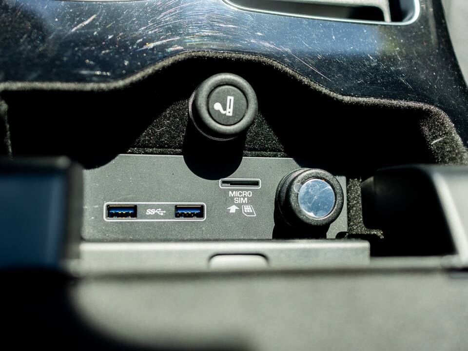 Image 49/49 of Land Rover Range Rover V8 Armoured (2022)