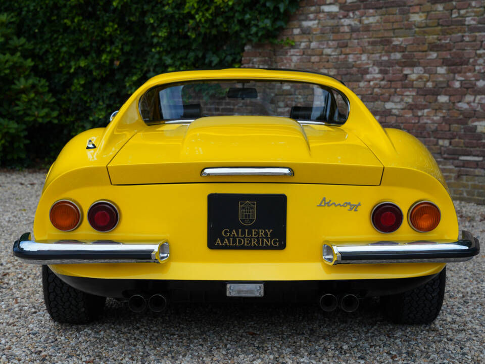 Bild 6/50 von Ferrari Dino 246 GTS (1973)
