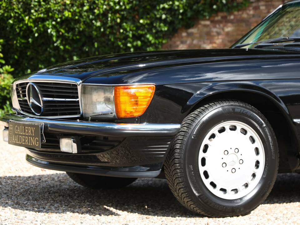 Image 20/50 de Mercedes-Benz 420 SL (1986)