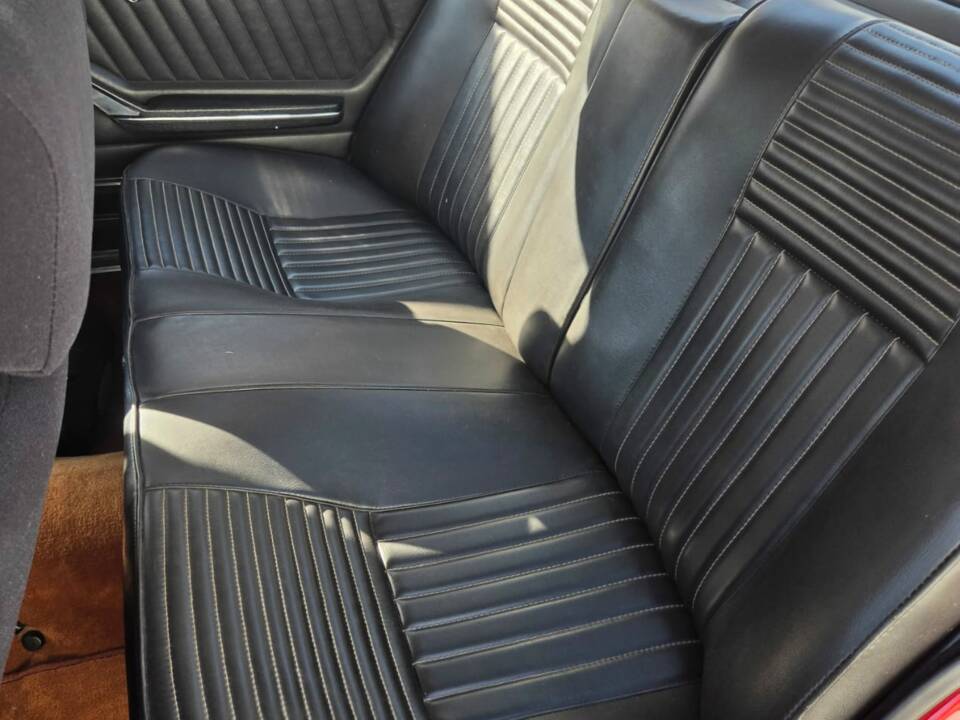 Image 37/50 of Alfa Romeo 2000 Berlina (1973)