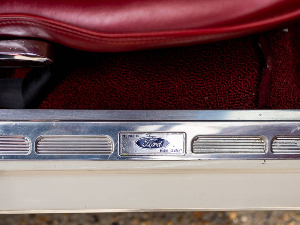 Image 50/50 of Ford Mustang 200 (1966)