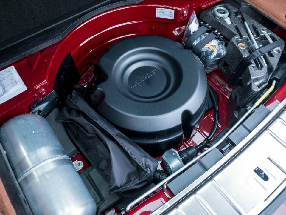 Image 36/45 of Porsche Cayenne Turbo (2009)