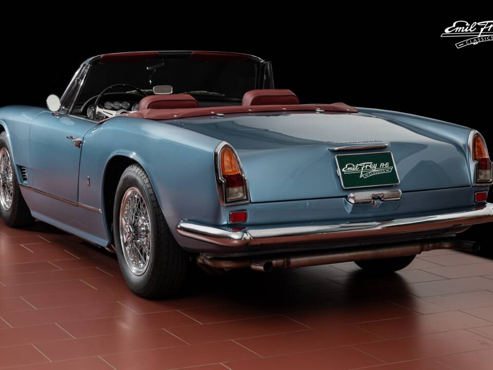 Imagen 3/9 de Maserati 3500 GT Spyder Vignale (1961)