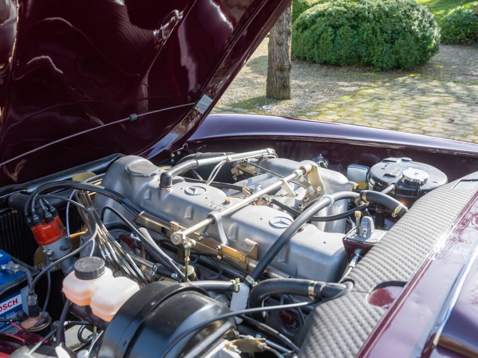 Image 23/35 de Mercedes-Benz 230 SL (1963)
