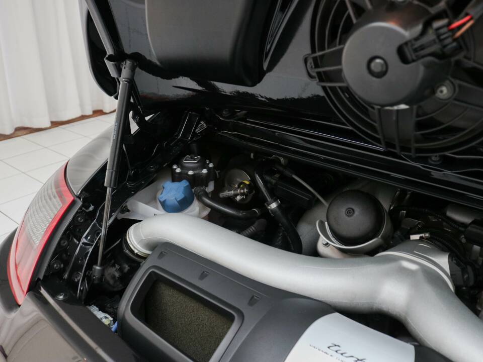 Image 19/20 of Porsche 911 Turbo (2008)