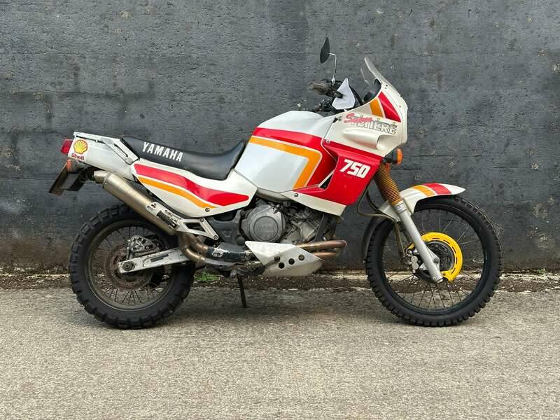 Bild 1/7 von Yamaha DUMMY (1989)