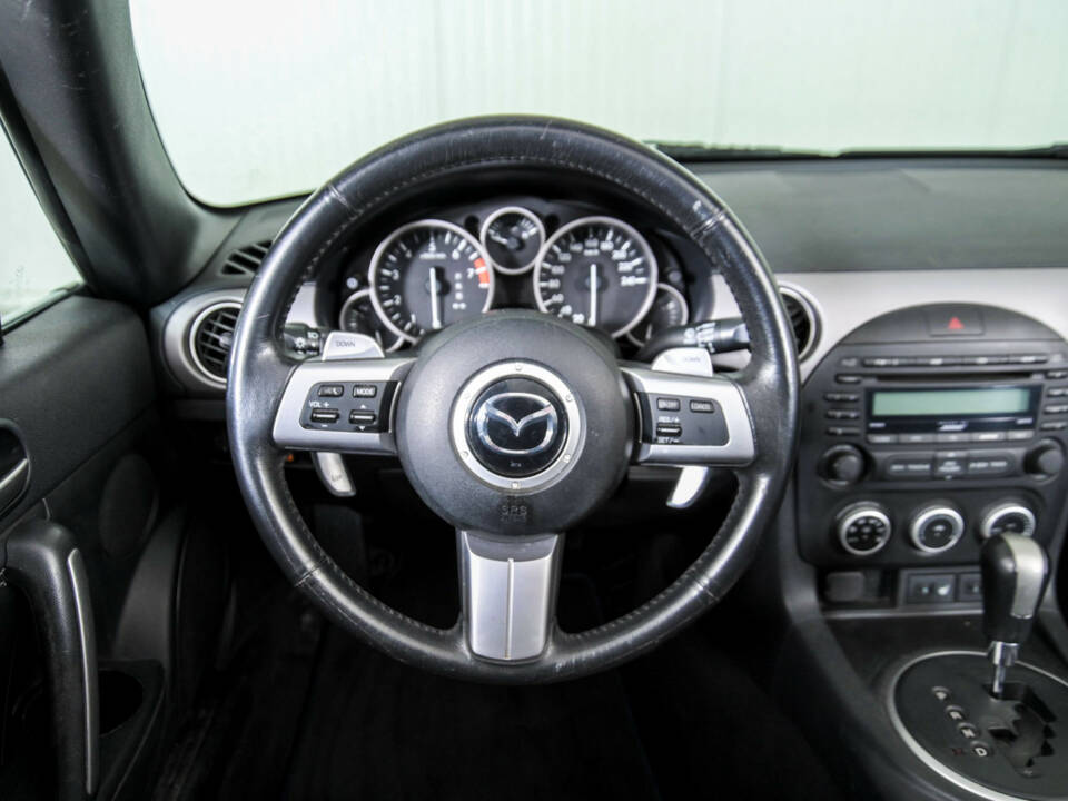 Bild 8/50 von Mazda MX-5 2.0 (2010)