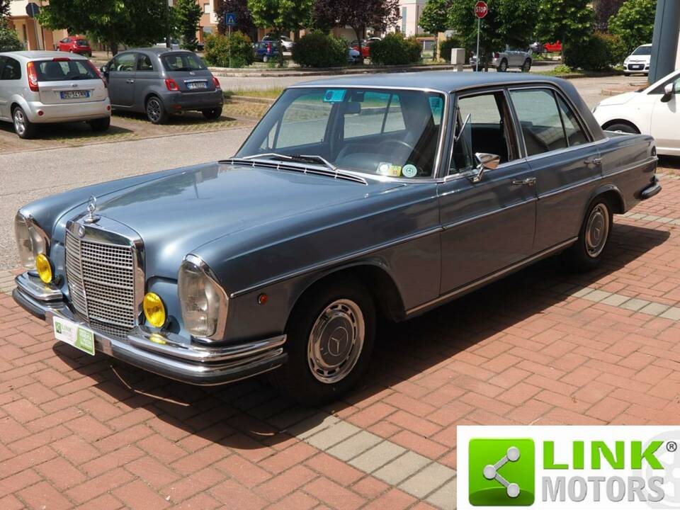 Image 1/10 de Mercedes-Benz 280 SE (1970)