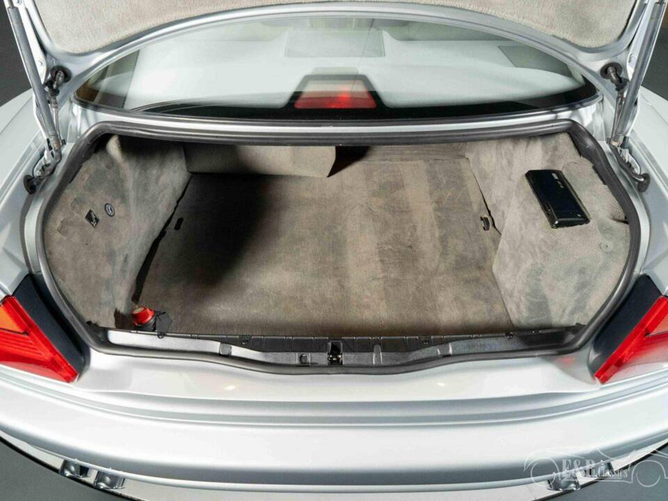 Image 6/19 of BMW 840Ci (1997)