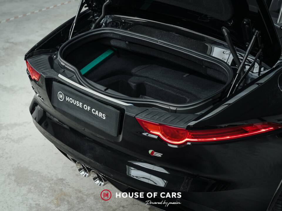 Bild 13/25 von Jaguar F-Type S (2017)