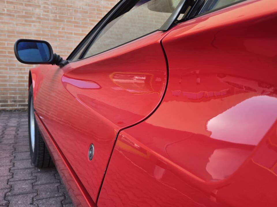 Image 48/95 of Ferrari 308 GTBi Quattrovalvole (1984)