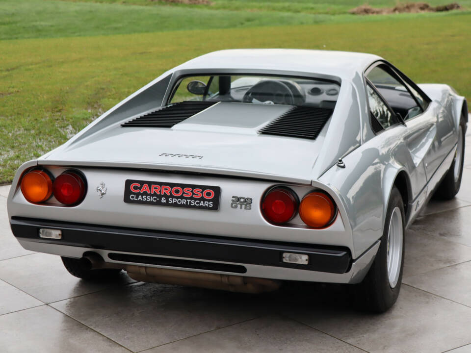 Image 33/50 of Ferrari 308 GTB (1977)