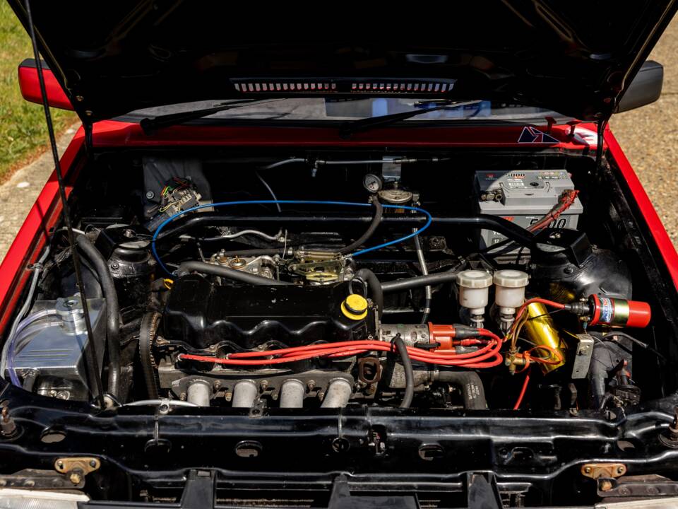 Bild 50/50 von Ford Escort XR3i (1982)