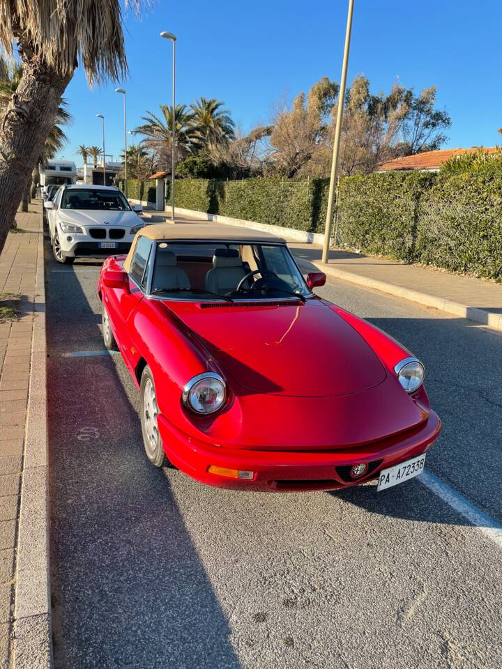 Image 17/21 of Alfa Romeo 1.6 Spider (1991)