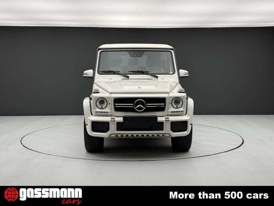 Image 2/15 of Mercedes-Benz G 63 AMG (LWB) (2018)