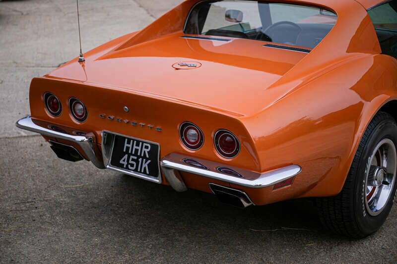 Image 8/29 of Chevrolet Corvette Stingray (1972)