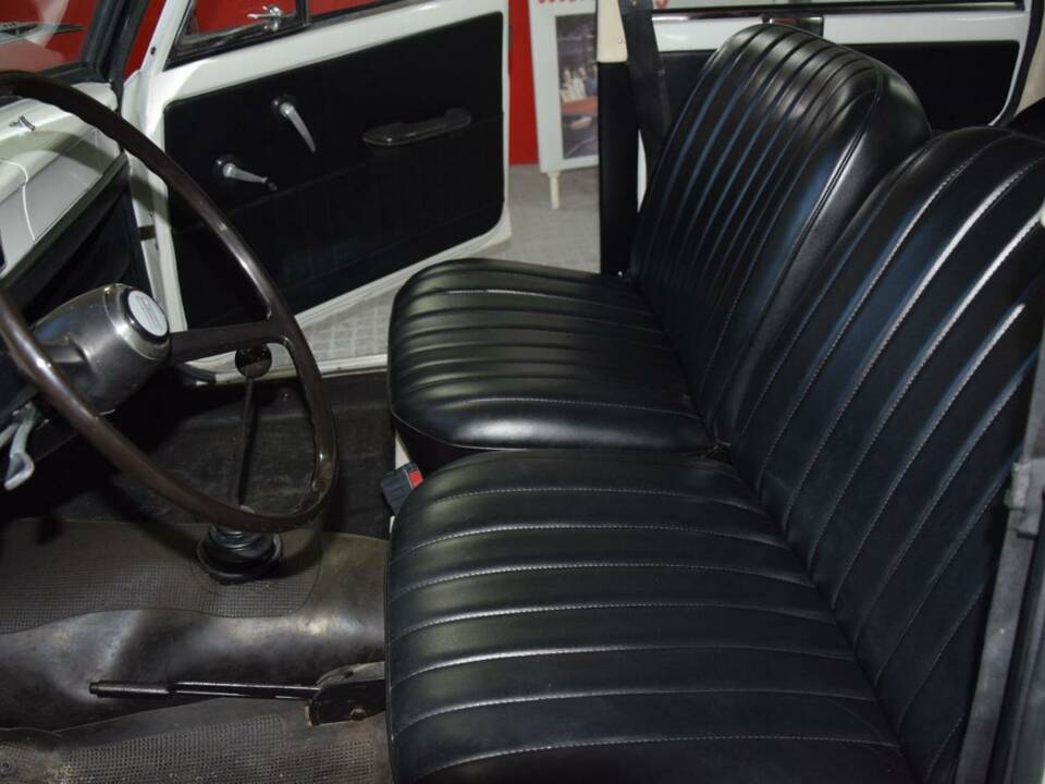 Bild 18/22 von FIAT 1100 R (1968)