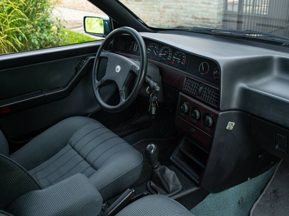 Bild 26/50 von Lancia Dedra 1.8 i.e. (1990)