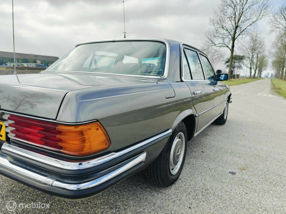 Image 8/37 of Mercedes-Benz 350 SE (1978)