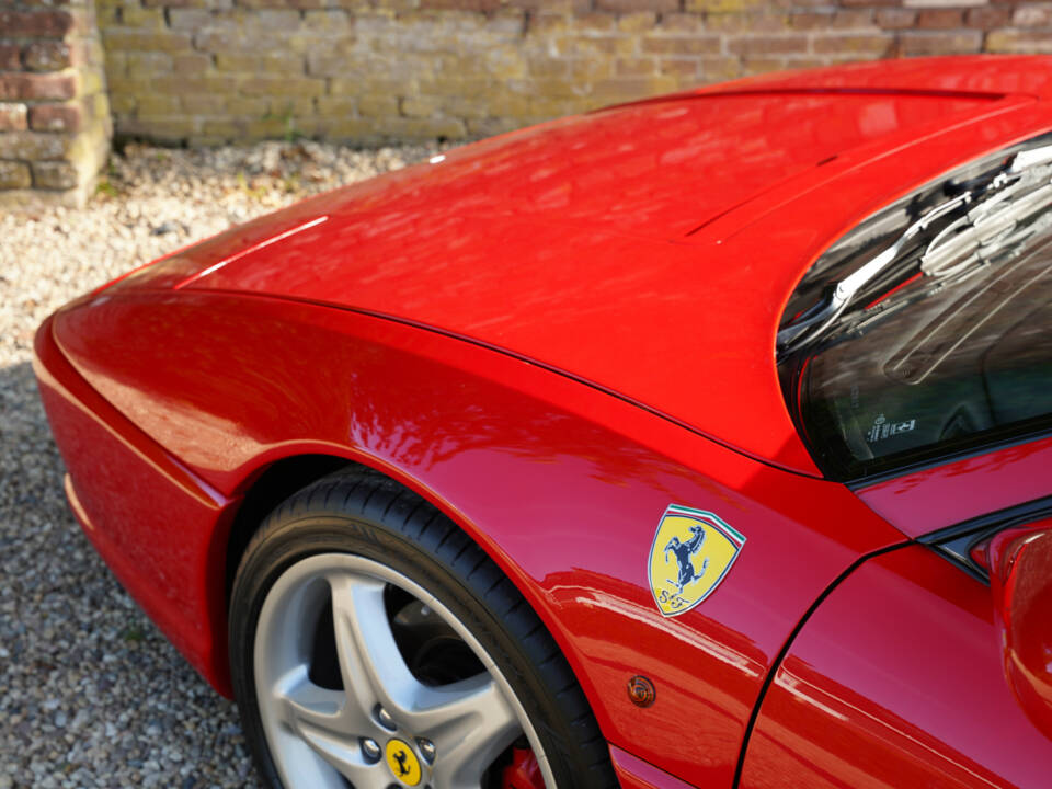 Imagen 44/50 de Ferrari F 355 F1 GTS (1998)