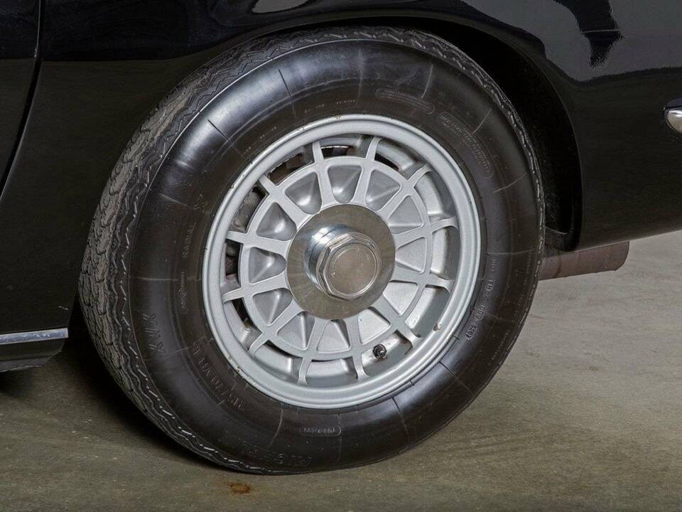 Bild 19/32 von Maserati Ghibli SS (1970)