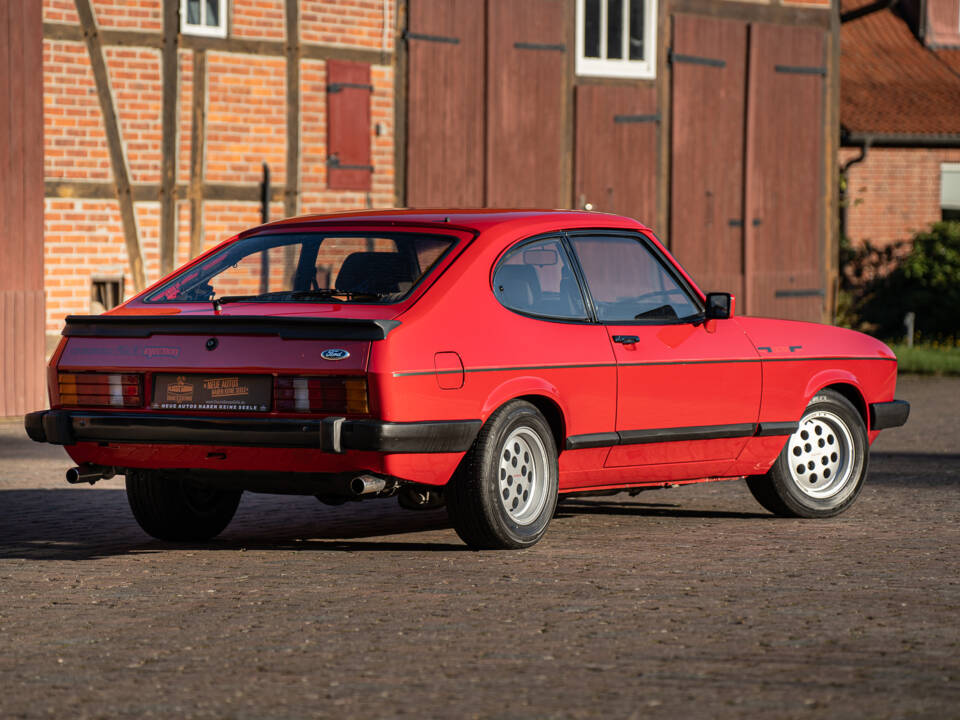 Image 14/79 de Ford Capri 2,8i (1982)