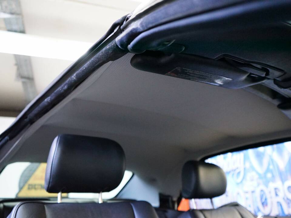 Bild 24/69 von Mercedes-Benz E 320 "Final Edition" (1997)