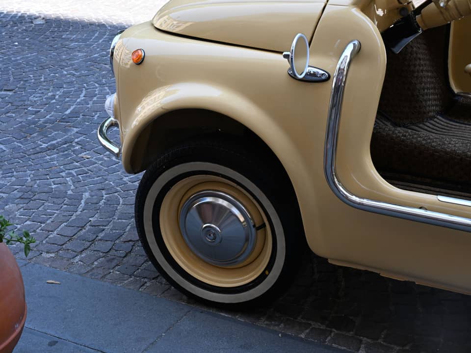 Bild 17/50 von FIAT Ghia 500 Jolly (1970)