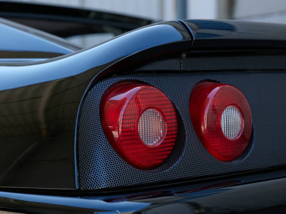 Bild 4/29 von Ferrari F 355 F1 (1998)