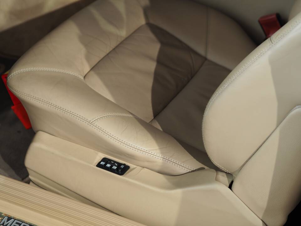 Bild 46/46 von Mercedes-Benz CL 600 (1998)