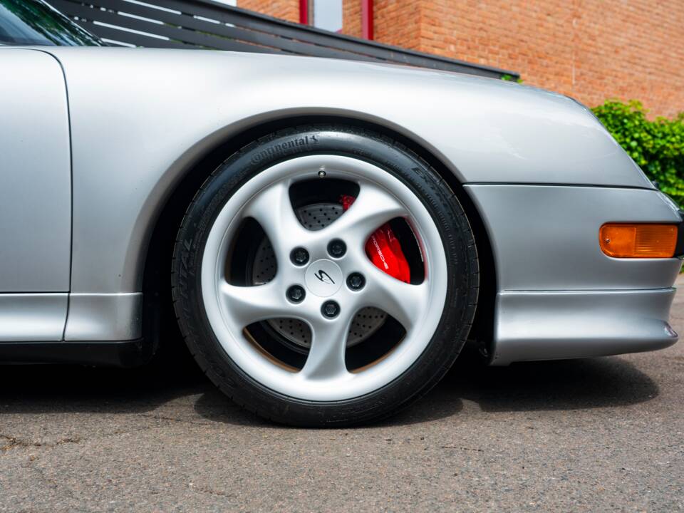 Bild 50/58 von Porsche 911 Carrera 4S (1996)