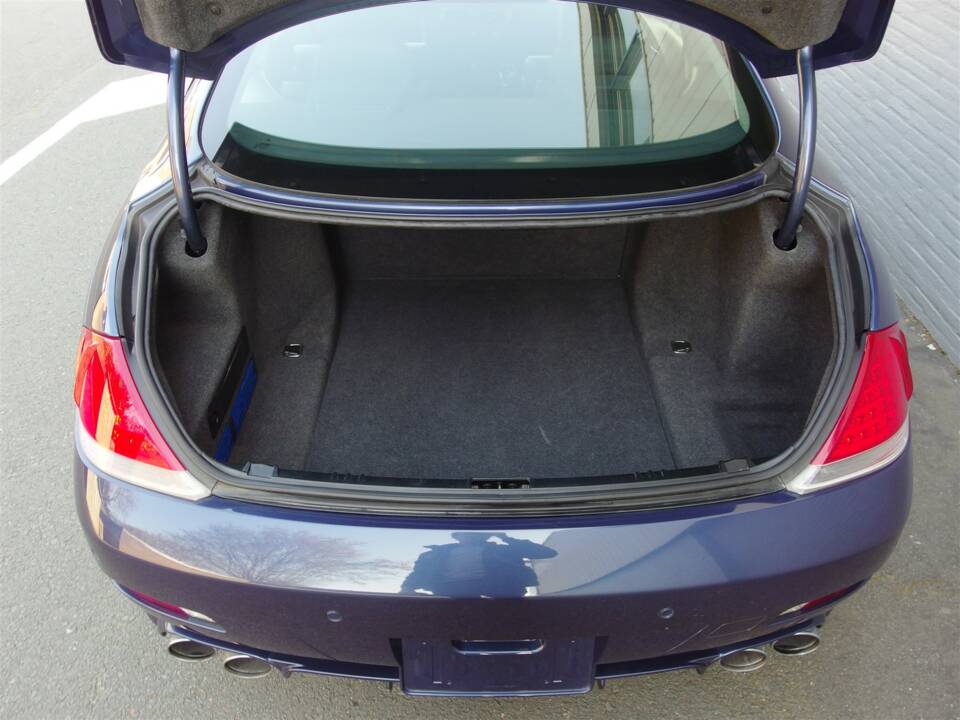 Image 42/48 of ALPINA B6 Coupé (2006)