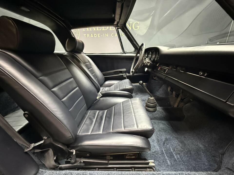 Image 19/50 de Porsche 911 2.4 S (1972)