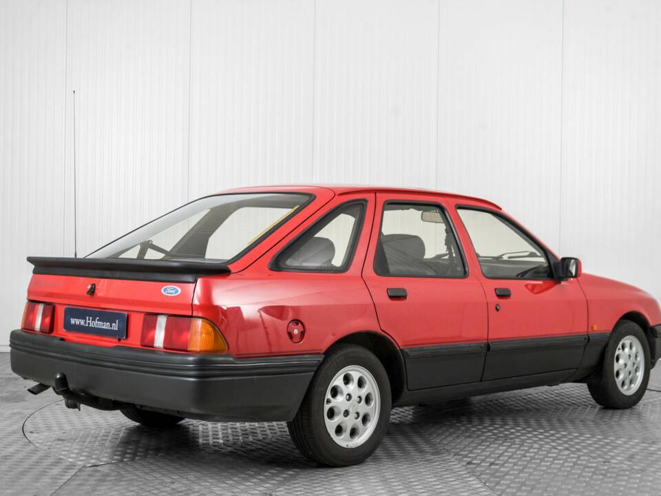 Afbeelding 2/50 van Ford Sierra 2.0 S (1987)