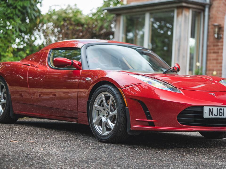 Image 2/50 de Tesla Roadster (2011)