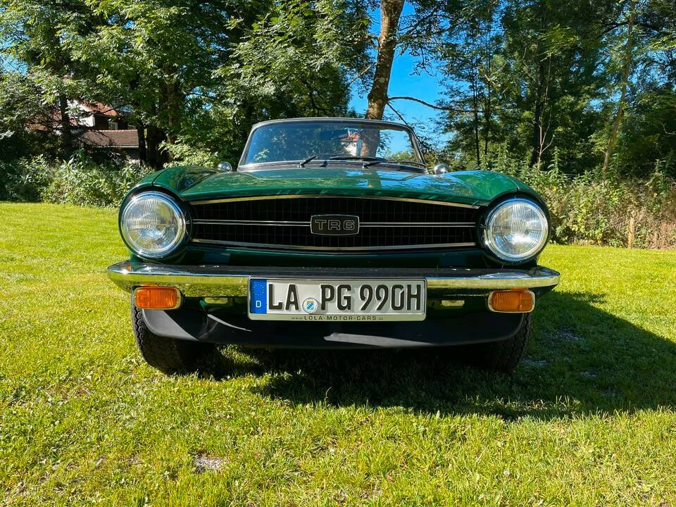 Image 12/20 of Triumph TR 6 (1976)