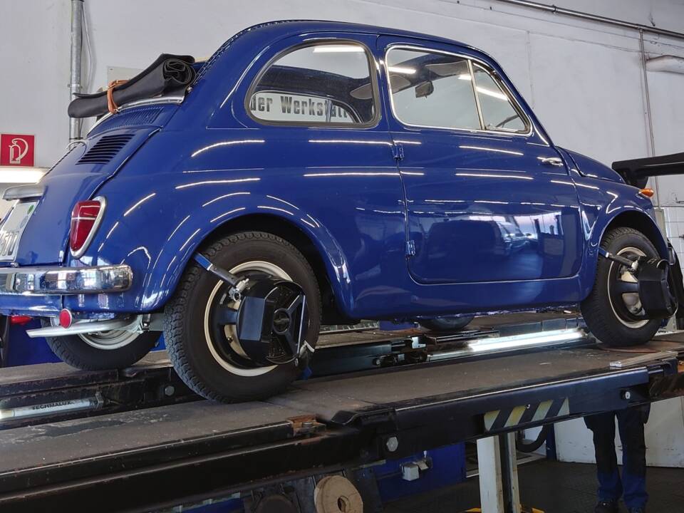 Image 19/24 of FIAT 500 Nuova (1959)