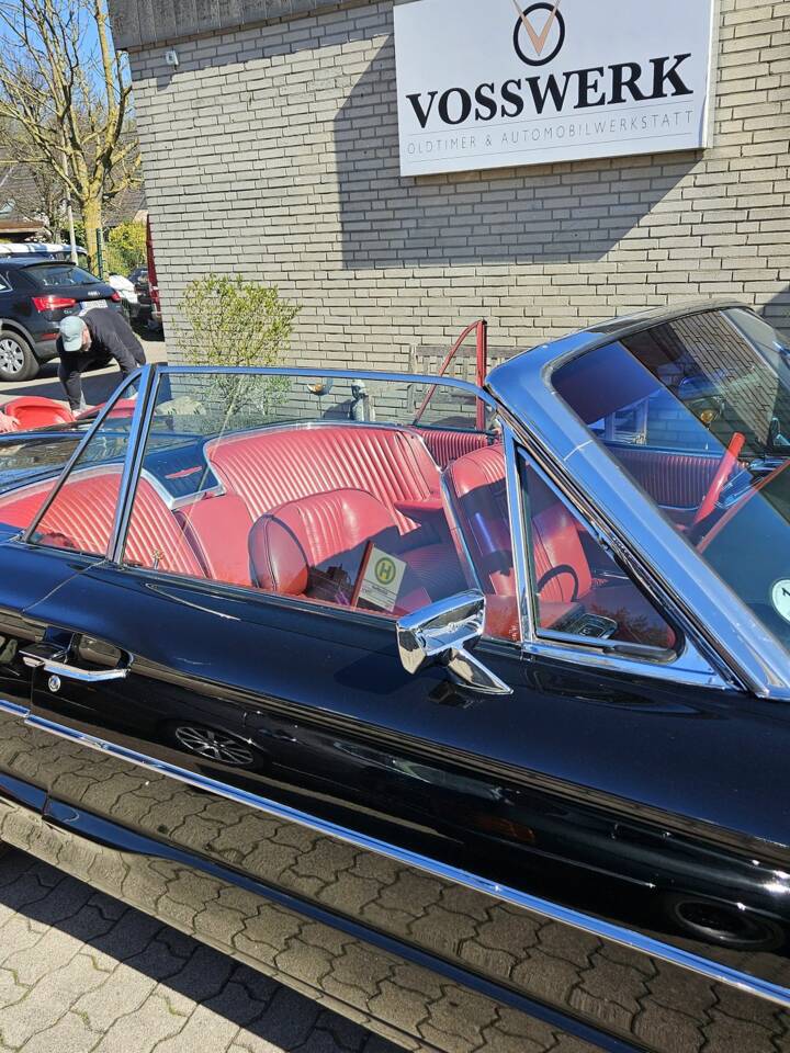 Image 7/24 of Ford Thunderbird (1964)