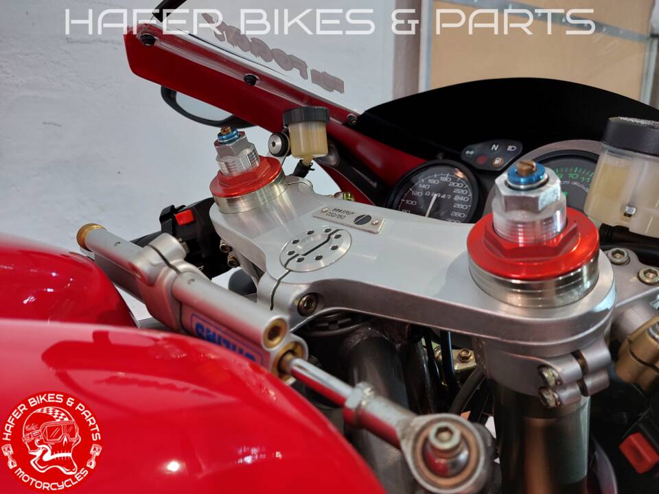 Immagine 22/48 di Ducati DUMMY (1999)