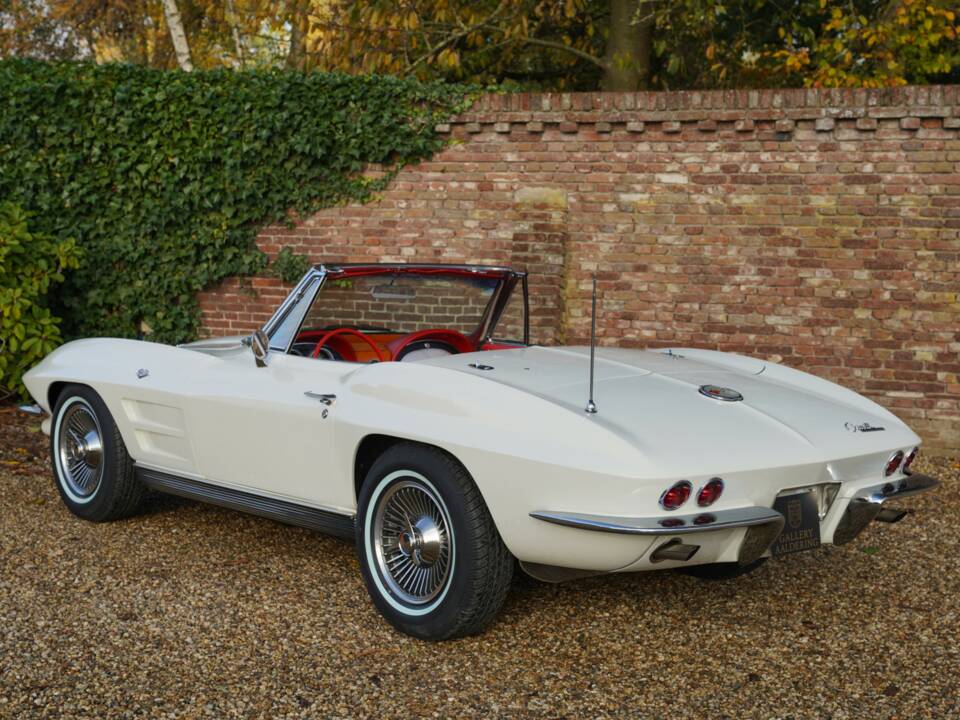 Immagine 26/50 di Chevrolet Corvette Sting Ray (1963)